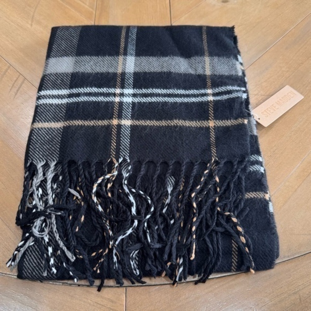 STEVE MADDEN Mens Wide Plaid Fringed Winter Scarf